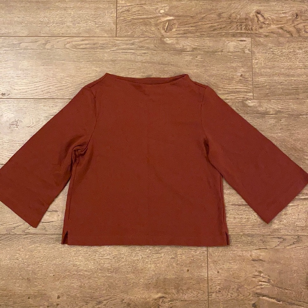 Uniqlo maroon boat neck sweater